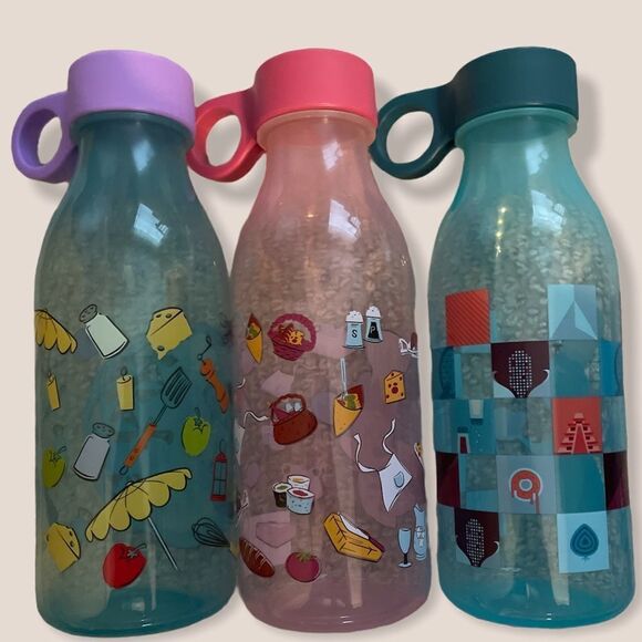 NWT DISNEY WATER BOTTLES FOR KIDS - Picture 2 of 2